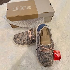 Women’s Hey Dude shoes. New never worn.